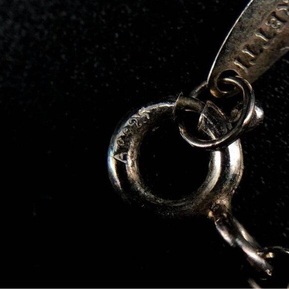 Tiffany & Co. Elsa Peretti Sterling Silver Bean Pendant Necklace 16” - Picture 7 of 9